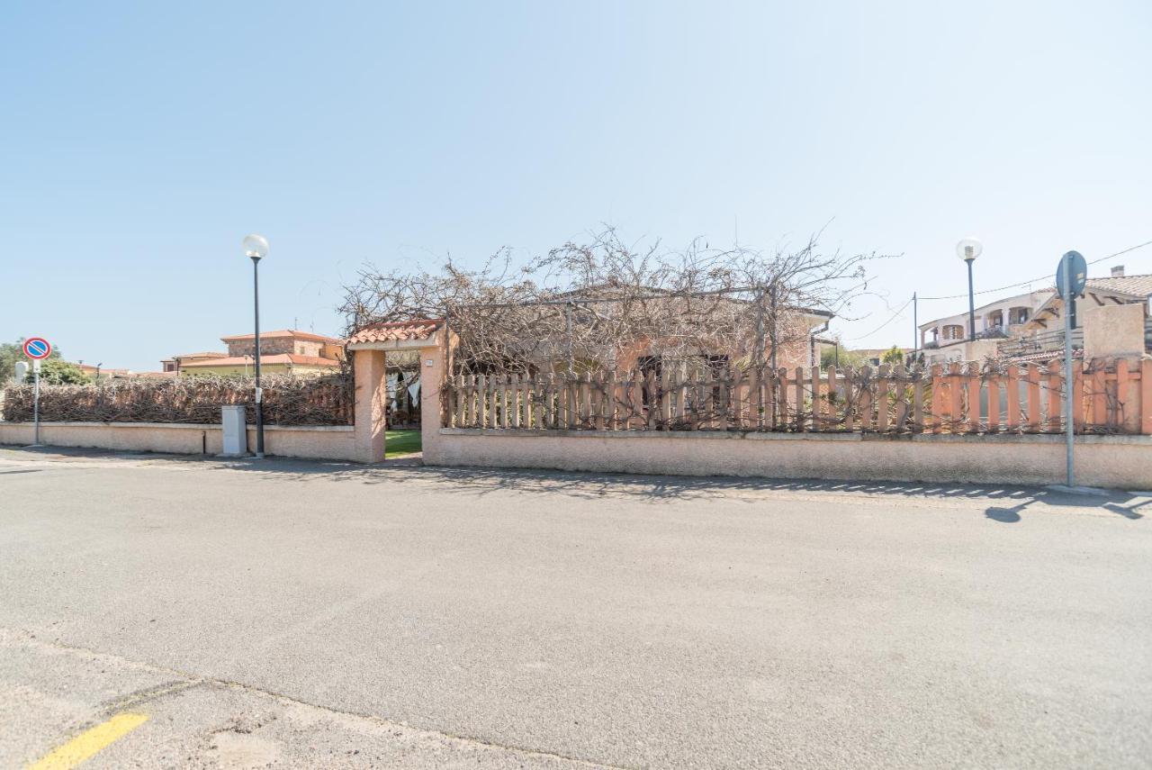 Villa Marisa Budoni Eksteriør bilde