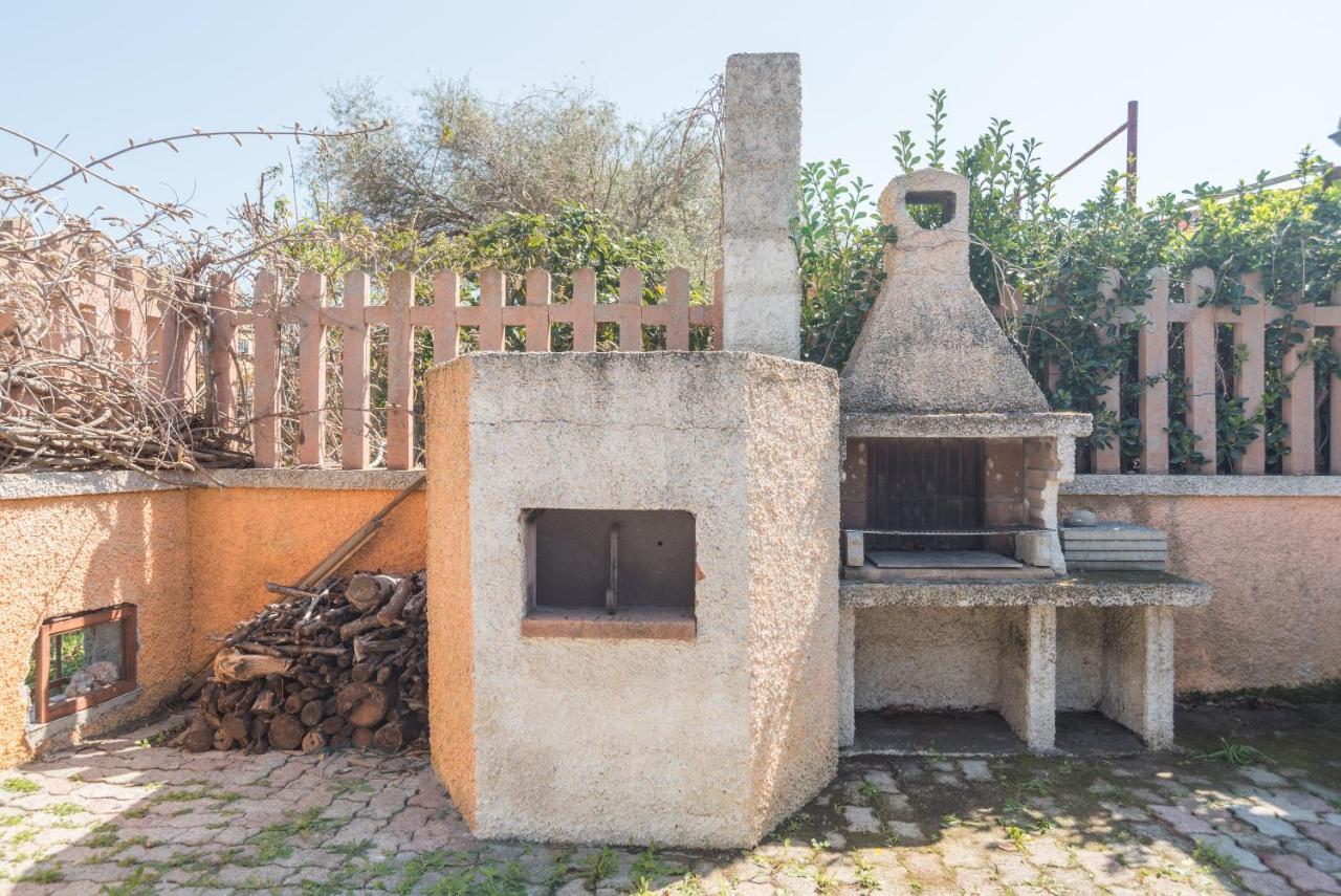 Villa Marisa Budoni Eksteriør bilde